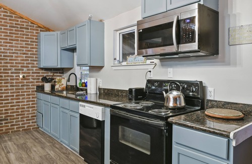Kiln Cabina | 18 acres with 2 pond s Family friendly retreat