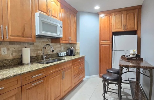 Creekside Apartamento | #18 Elegancia in law suite