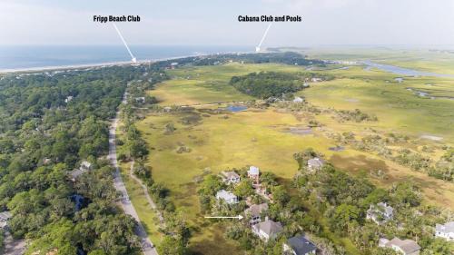 Saint Helena Island Casa | 18 Fiddlers Cove Dr - 5 Bed/4 Bath w/Resort Access & Golf Cart!