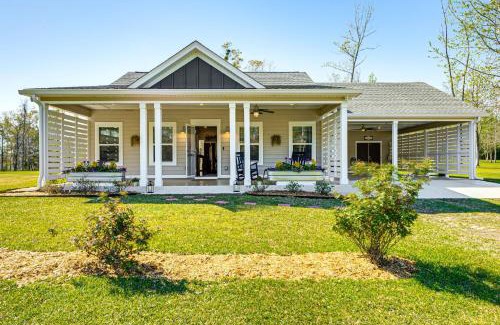 Tallahassee Casa | 18 Mi to FSU Quaint Cottage on 8 Acres with Grill!