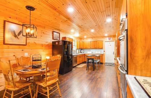 Beattyville Casa | 18 Mi to Red River Gorge: Beattyville Retreat