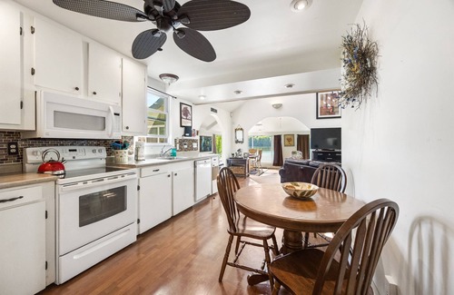 Bucksport Cabaña | 180 Degree Lakefront Views-Fire Pit-Swimming