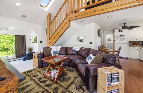 Bucksport Cabaña | 180 Degree Lakefront Views-Fire Pit-Swimming