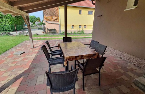 Balatonlelle Casa | 180 m² Casa ∙ 5 habitaciones ∙ 14 huéspedes