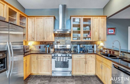 Bryker Woods Apartamento | 1803 Mohle xxxxxxxxx