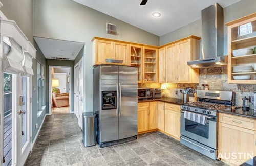 Bryker Woods Apartamento | 1803 Mohle xxxxxxxxx