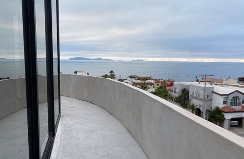 Playas de Tijuana Apartamento | 180° Ocean View Penthouse -Rosarito