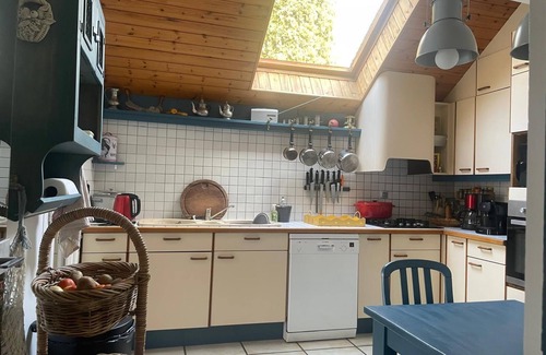 Briancon Chalet De Esquí | chalet de 180m², vista excepcional hacia el sur. Los espacios grandes, ropa de siempre.
