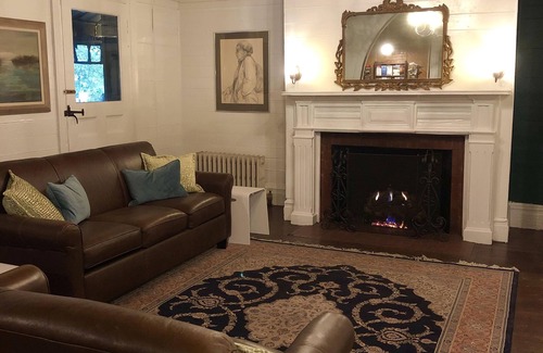 Lansing Cama Y Desayuno | 1830s Historic Inn Ithaca NY, Room 8
