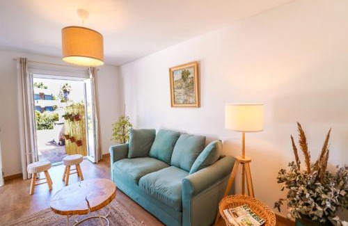 Cascais Apartamento | 188 Apartments - Lantana - pool, garden and patio