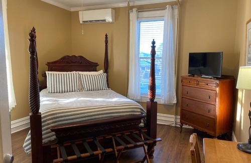 Hendersonville Cama Y Desayuno | 1898 Waverly Inn