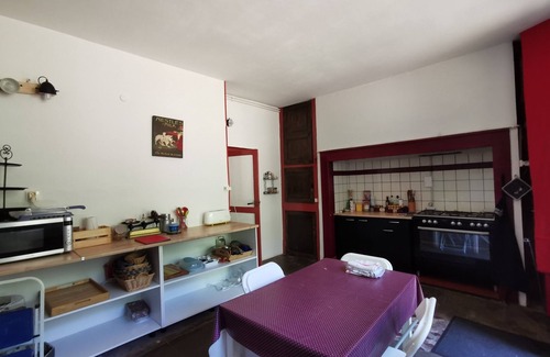 Puy-l'Eveque Casa | Mansión de los siglos XVIII y XIX en el corazón del viñedo de Cahors.
