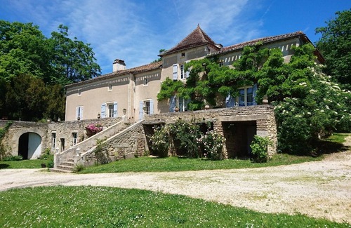 Puy-l'Eveque Casa | Mansión de los siglos XVIII y XIX en el corazón del viñedo de Cahors.