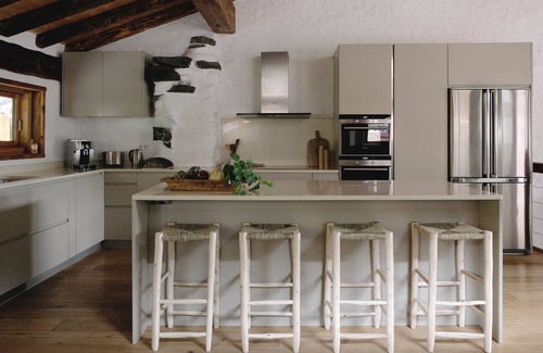 Sainte-Foy-Tarentaise Chalet De Esquí | 18th-century renovated chalet in charming Alpine hamlet