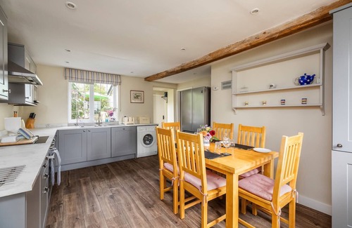Wimborne Saint Giles Cabaña | 18th Century Cottage in Dorset Countryside