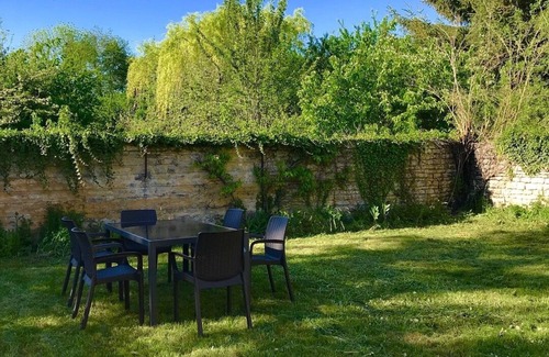 Arc-en-Barrois Casa | Casa de campo del siglo XVIII