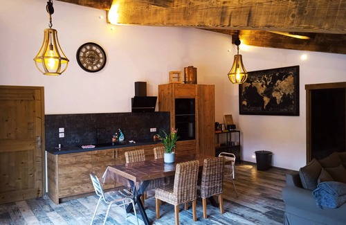 Chateaurenard Cabaña | 18th century gite mas in Provence with SPA