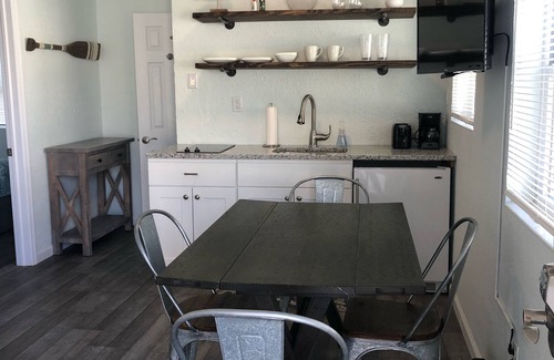 Cape May - Wildwood Cabaña | 18th Street Cottage # 2