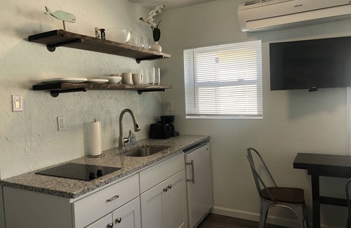 Cape May - Wildwood Cabaña | 18th Street Cottage # 2
