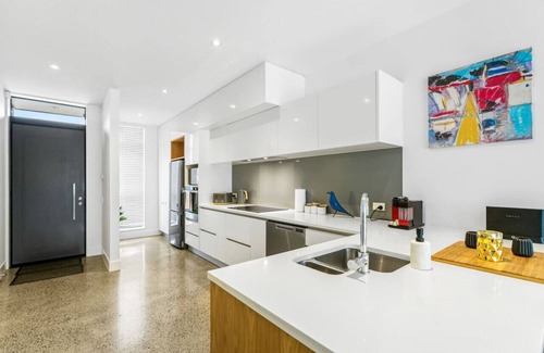 Hobsonville Casa | 19 Nevill Road, Hobsonville, Auckland 0618