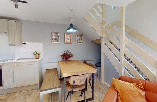 Saint Erth Praze Casa | 19 Strawberry Hill, Tolroy Manor