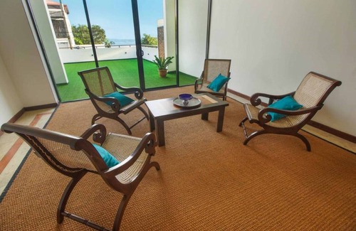 Panadura Casa | 190 The View - Villa by Bolgoda Lake6