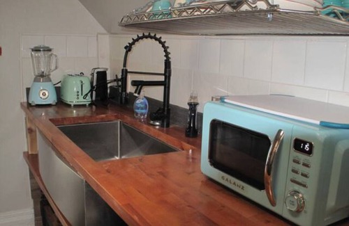 Winnipeg Apartamento | 1908 Memories , Unique Apartment in the Wolseley area of Winnipeg