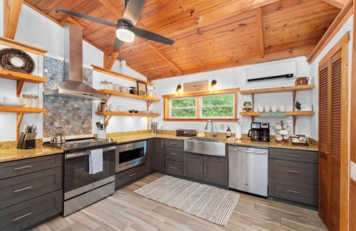 Fairview Casa | 1910 Asheville Gem - Mountain Views w/ Hot Tub