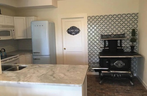 Green Cove Springs Casa | 1920 Carriage House on Private 5 Acre Riverfront Parklike Estate with DOCK
