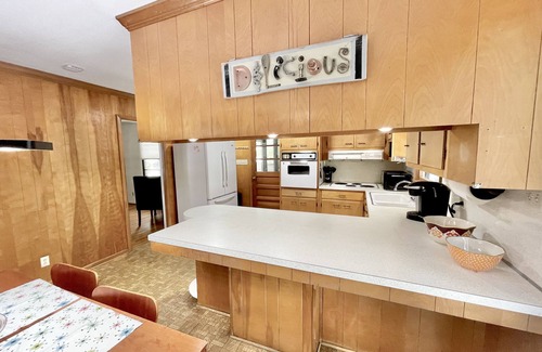 Cary Casa | 1950's 3BR Downtown Cary Ranch! 10 Min Walk to Downtown Cary Park!