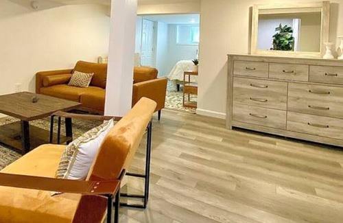 South Burlington Apartamento | 1954 Williston Rd · Sweet, cozy space in South Burlington