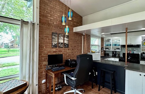Creston Casa | 1960s home in Grand Rapids
