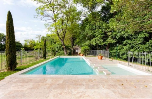 Rochegude Cabaña | 19th century mill, 🐴ponies, swimming pool, countryside, chickens🐔