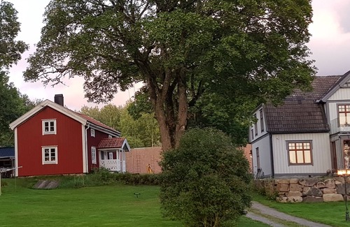 Varnamo Cabina | Pueblo del siglo XIX en una zona rural cercana a la naturaleza.