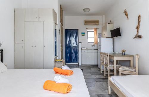 Kipri Casa | 1a Kypri Seaview Perasma Studio