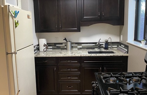 Tucson Cabaña | 1b/1b Guest House Purple Mattress - Dogs / Horses welcomed
