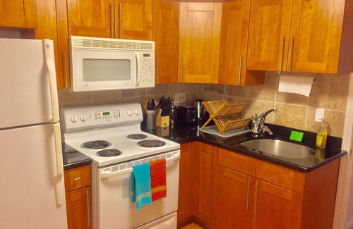 Outer Sunset Apartamento | ¡1BD Ocean Beach Retreat con estacionamiento en garaje!