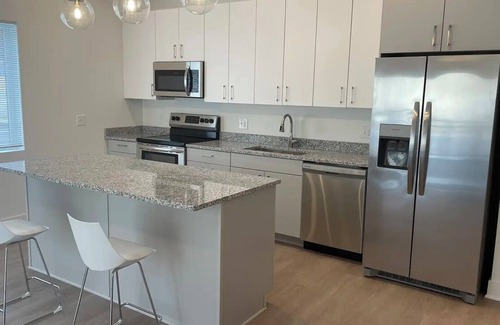 University Circle Apartamento | Monroe 1BD - Una Habitación Piso, Capacidad 2