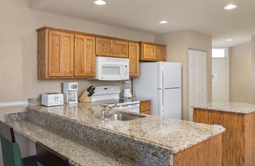 Williamsburg Complejo | 1BD/Williamsburg at Governor's Green - Lots to do!