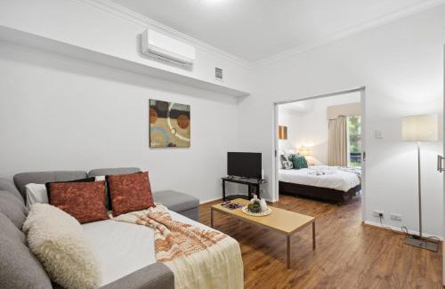 Northbridge Apartamento | 1BDR 1BTH 1PRK - James Street Joy