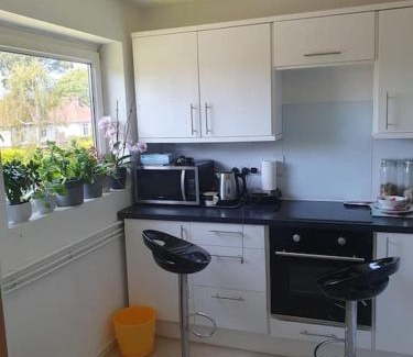 Horsham Apartamento | 1bedroom flat wt ext sofa chair