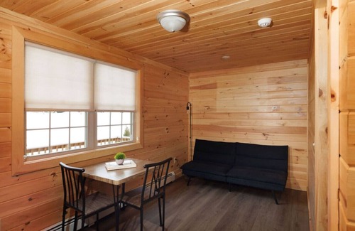 Bethlehem Chalet De Esquí | 1Bedroom Log Cabin Lodge