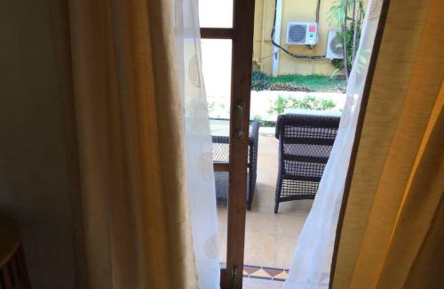 Betalbatim Apartamento | 1BHK Luxury Homestay In Betalbatim South Goa 1km from the Beach