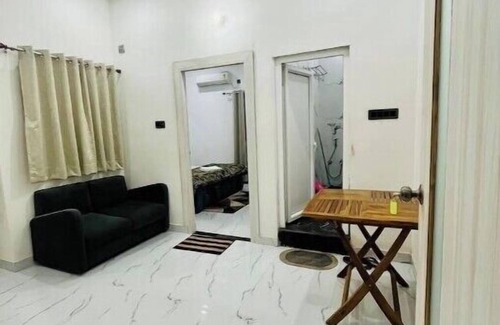 Varanasi Casa | 1BHK Suite -203@ Kanti Villa -MahaShiva Retreat