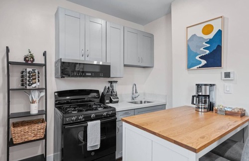 Grant Hill Apartamento | 1BR+1BA | Cozy, Central | Laundry+Free Parking