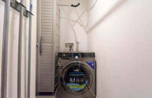 Chapinero Apartamento | 1br 500 Mb spacious view pool sauna jacuzzi games