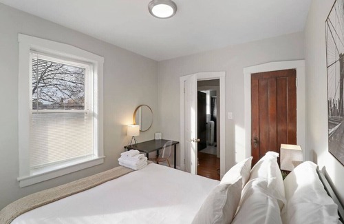 Cragin Apartamento | Serene 1-Bedroom Apt in Chicago