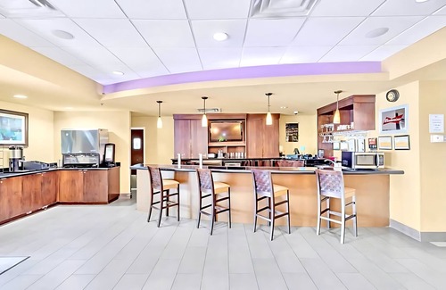 Florida Central Atlantic Coast Apartamento | 1BR Apartment Near Disney w Pool, Hot Tub, Arcade