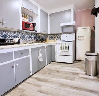 Bridgewater Apartamento | 1BR Backyard Bliss - Apt 6