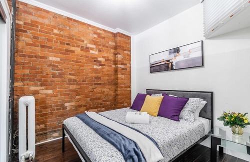 Central Hamilton Apartamento | 1BR -Boutique Apartment- PRIME Location